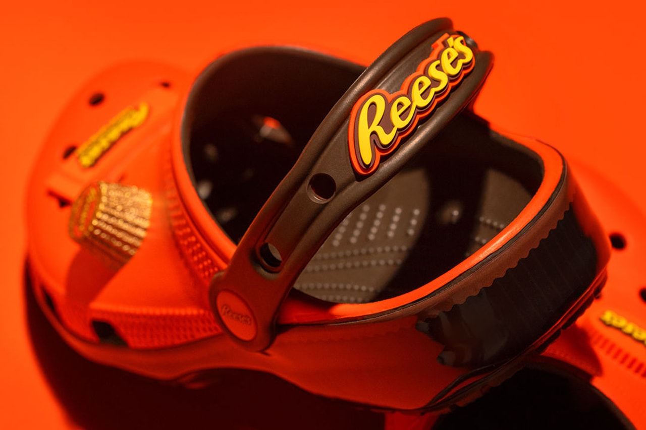 Hershey Crocs Classic Clog Release Date info store list buying guide photos price kiss bar reese's peanut butter cup