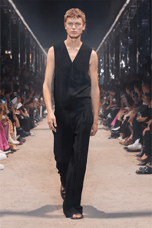 Isabel Marant Spring Summer 2024 Paris Fashion Week menswear womenswear runways