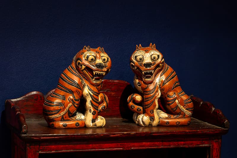 Kour Pour “Ten Thousand Things & One Suchness” Sotheby's Hong Kong Exhibition Info