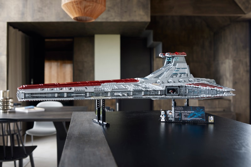 Unveiling LEGO Star Wars UCS Venator: The Ultimate Collector Series  Cruiser!