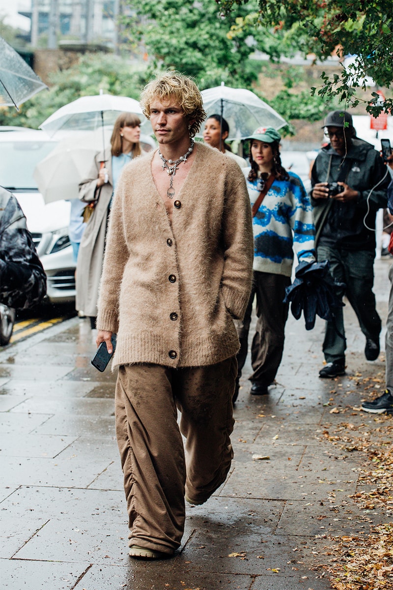London Fashion Week Street Style SS24 burberry jw anderson mowalola mains skepta burna boy daniel lee