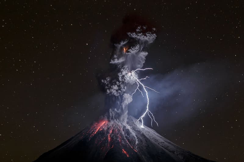 Magnum Photos Written by Light AI and Photography