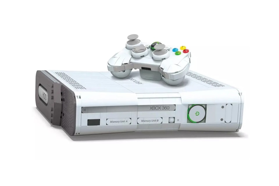 The Xbox 360 is making a comeback as a detailed Mega set