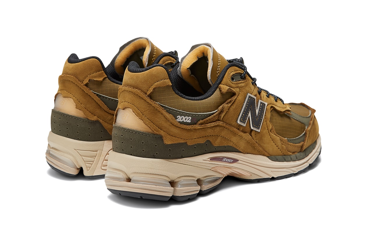 New Balance 2002R Dark Moss Eclipse High Desert Sandstone Colorways Lookbook 