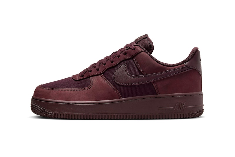 Nike Off-white & Burgundy Air Force 1 Sneakers in Black