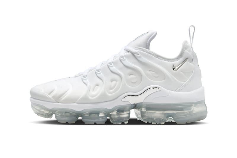 Official Look at the Nike Air VaporMax Plus "White Chrome" FQ8895-100 winter holiday 2023 air max triple white sole unit footwear sneaker