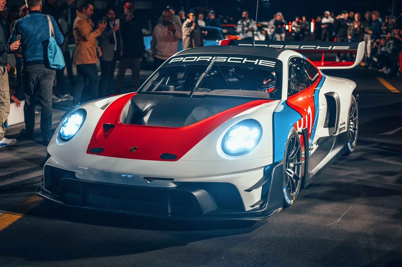 Porsche Reveals the all-new 911 GT3 R rennsport