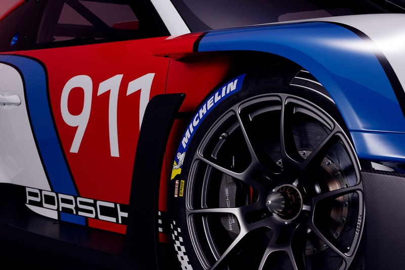 Porsche 911 GT3 R rennsport Release Info