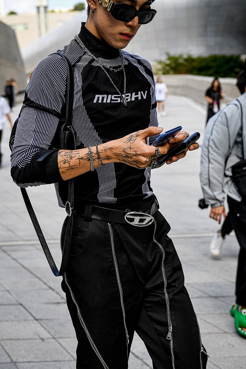 Seoul Fashion Week SS24 Street Style Spring summer 2024 menswear street style casual wear t-shirts oversized pants denim wear new jeans