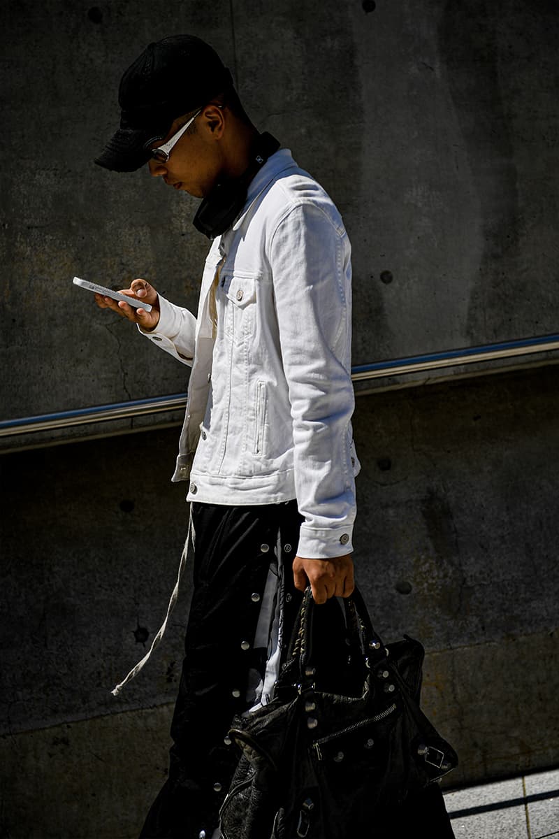 Seoul Fashion Week SS24 Street Style Spring summer 2024 menswear street style casual wear t-shirts oversized pants denim wear new jeans