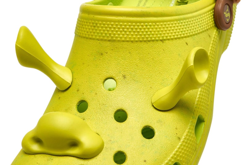 Crocs Boys Crocs Classic DreamWorks Shrek Clogs