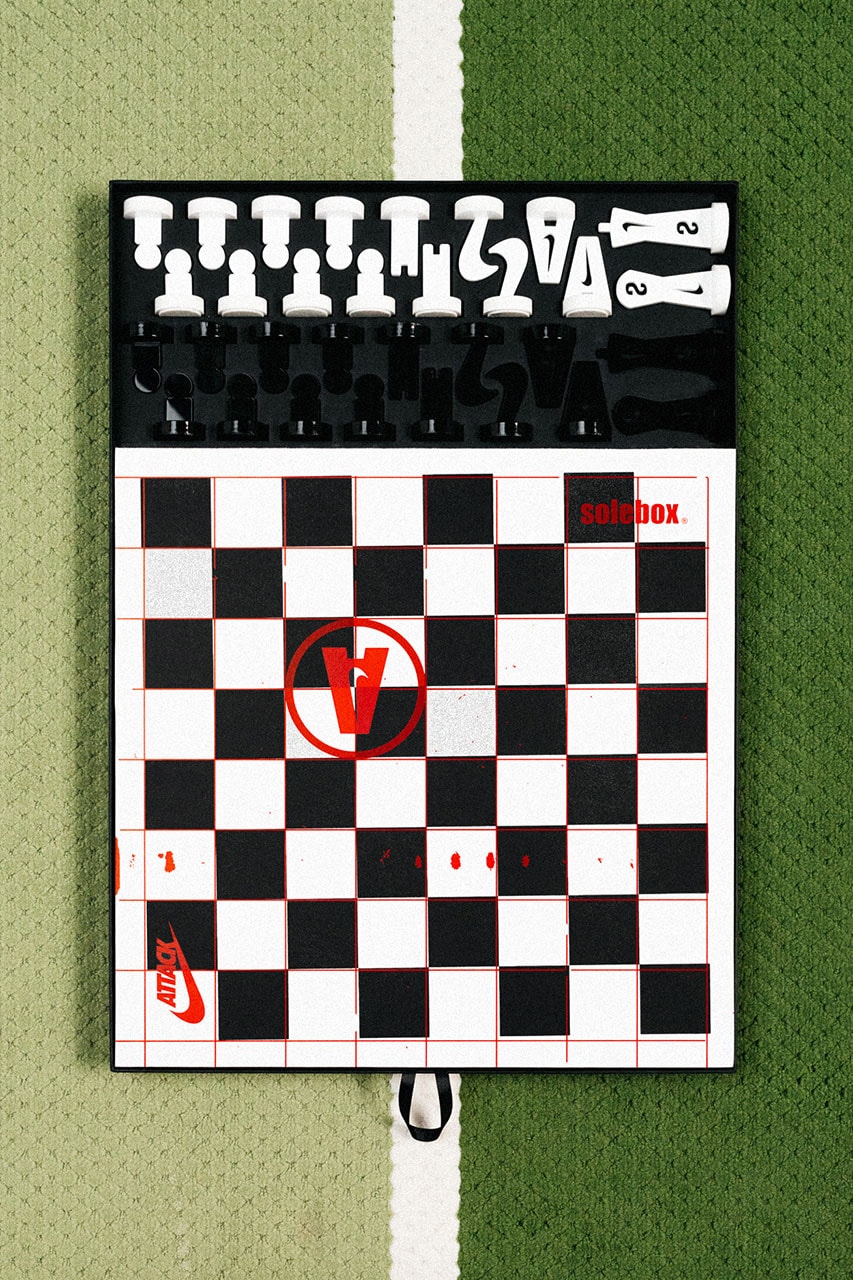 solebox nike attack chessboard 
