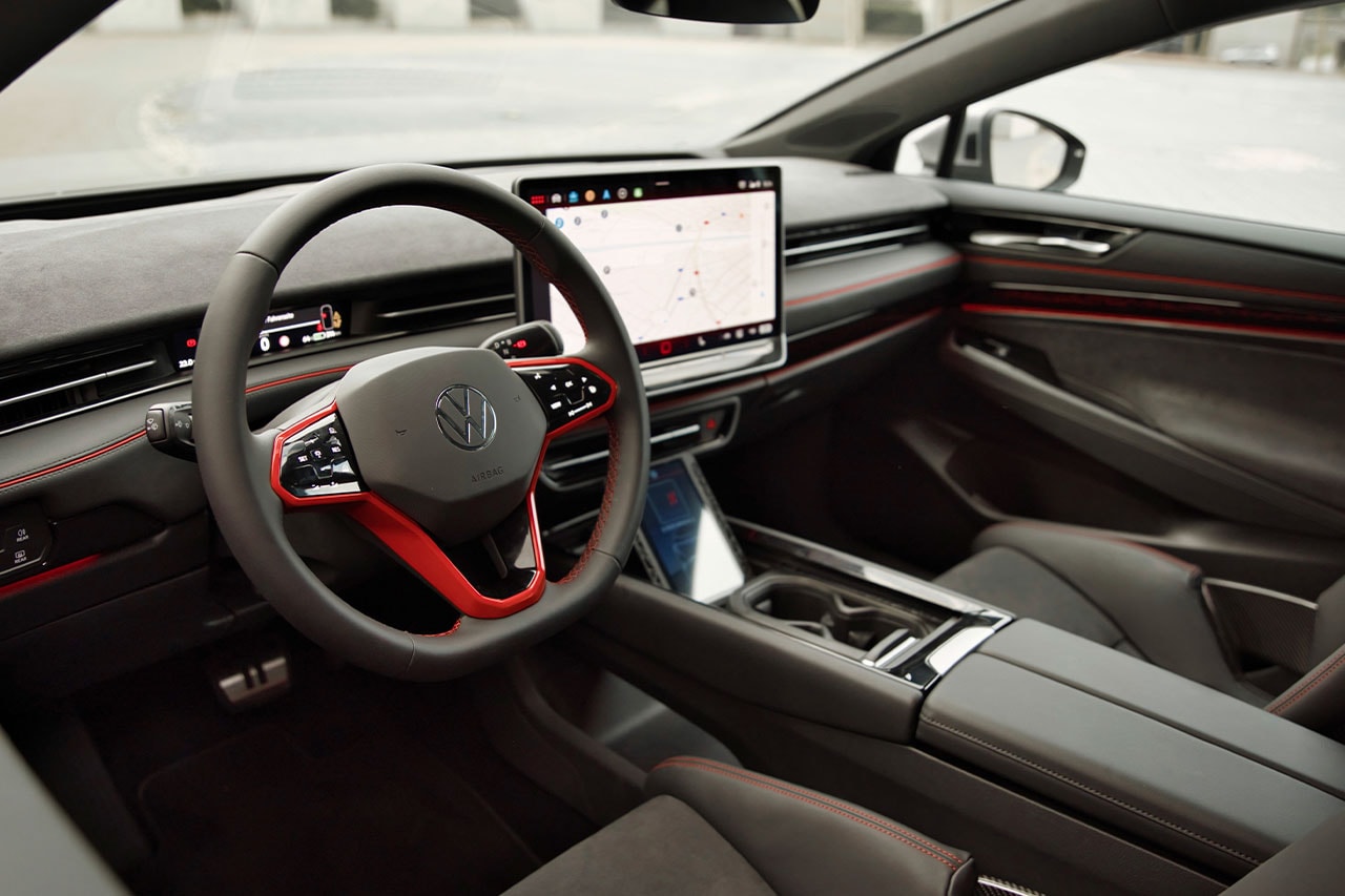 Volkswagen IDX Performance All-Electric Vehicle Info