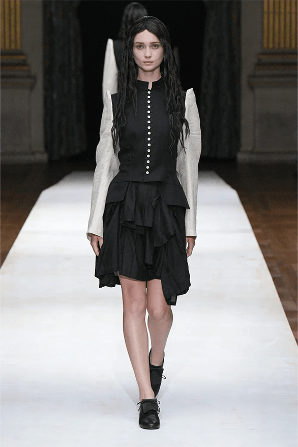 Yohji Yamamoto Spring Summer 2024 Paris Fashion Week menswear womenswear runway