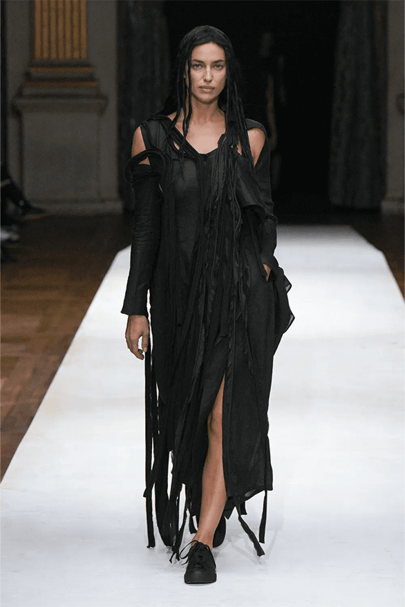 Yohji Yamamoto Spring Summer 2024 Paris Fashion Week menswear womenswear runway