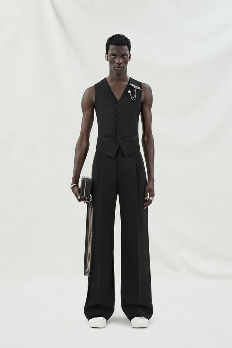 Alexander McQueen Pre-SS24 Centers on Cut and Proportion Fashion Menswear