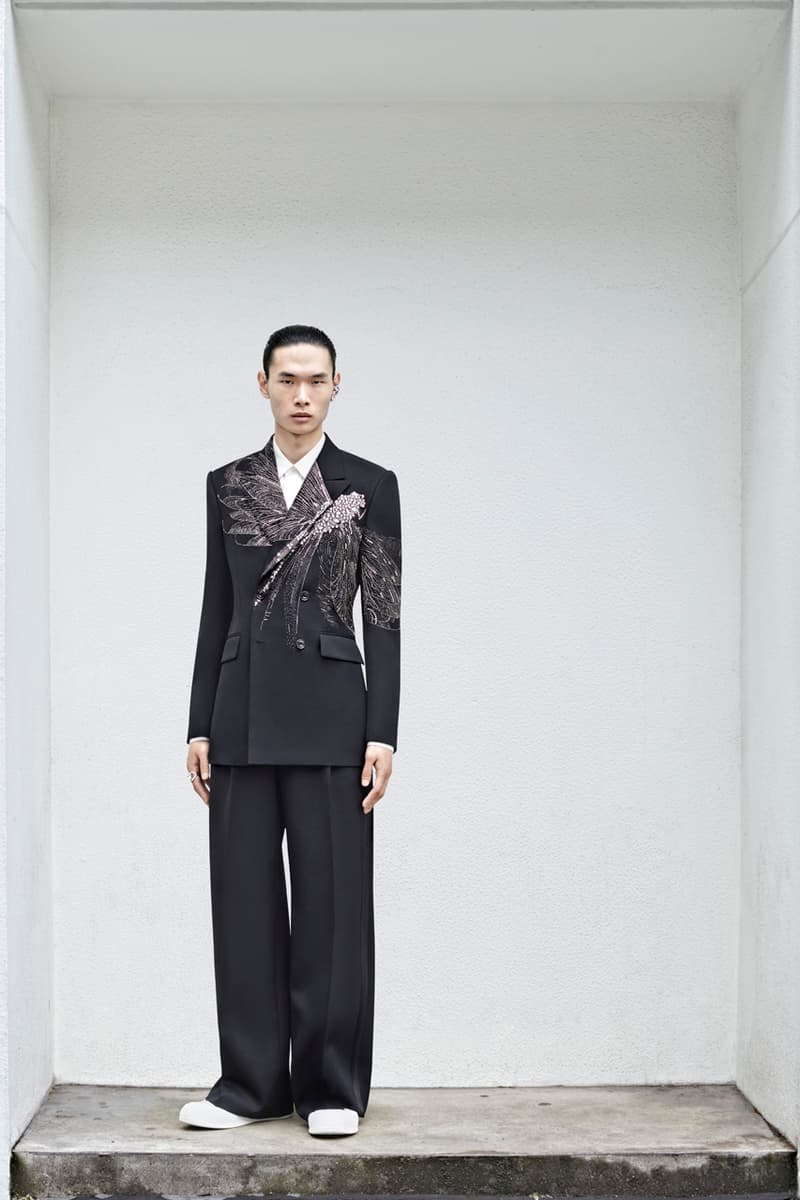 Alexander McQueen Pre-SS24 Centers on Cut and Proportion Fashion Menswear