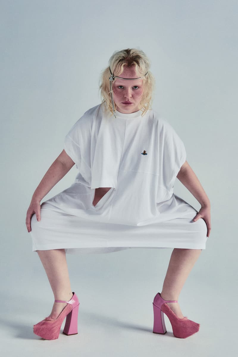 Vivienne Westwood SS24 Dives Into Shakespearean England Fashion