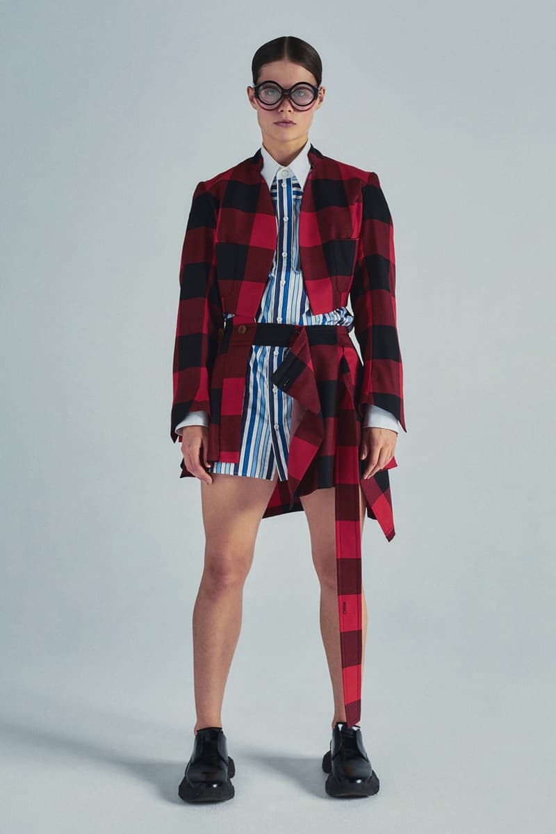 Vivienne Westwood SS24 Dives Into Shakespearean England Fashion