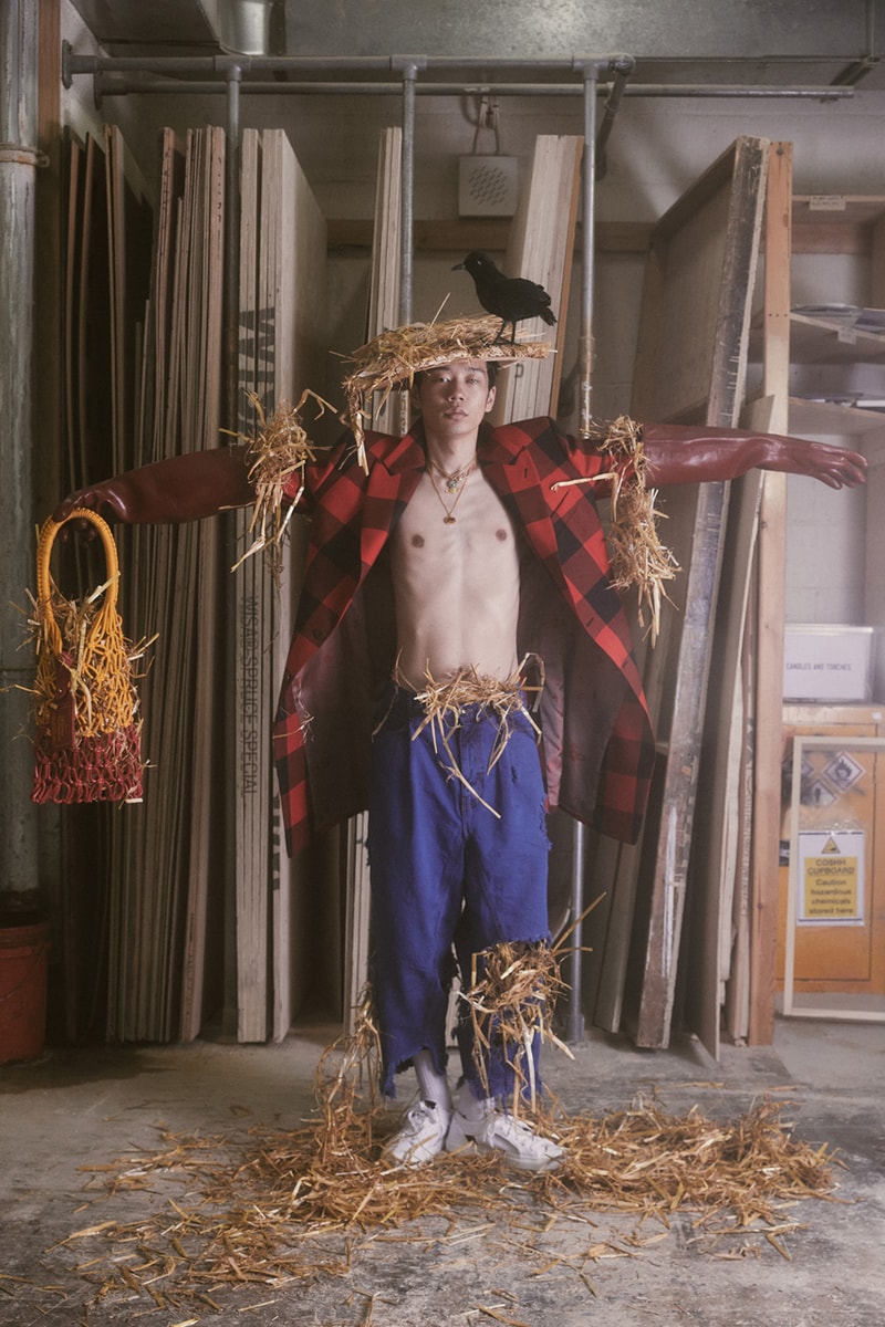 Vivienne Westwood SS24 Dives Into Shakespearean England Fashion