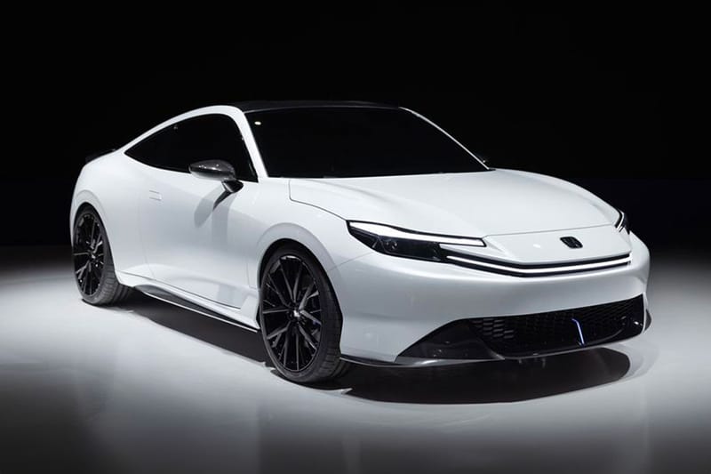 Honda Unveils a Revival of its 90s Era Prelude
