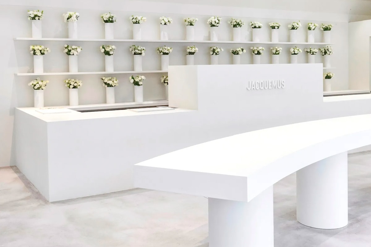 Jacquemus Café Fleurs Pop-Up Concept Opens in Seoul announcement seong su bambimou