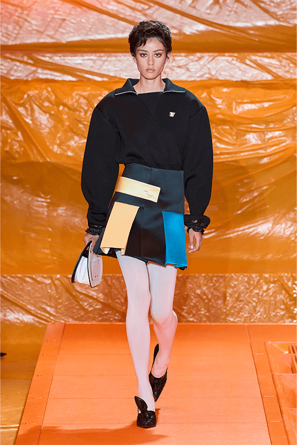 Louis Vuitton Spring Summer 2024 Paris Fashion Week womenswear runway Nicolas Ghesquière