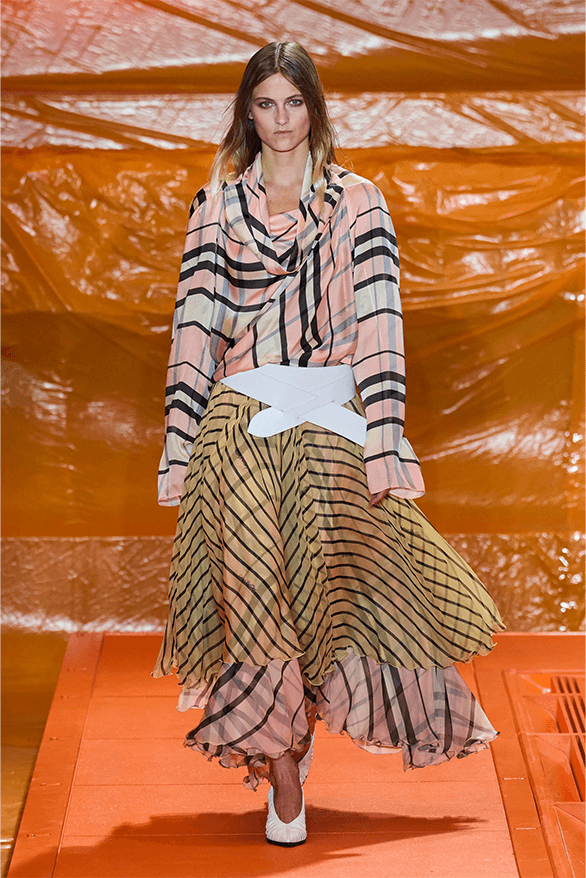 Louis Vuitton Spring Summer 2024 Paris Fashion Week womenswear runway Nicolas Ghesquière