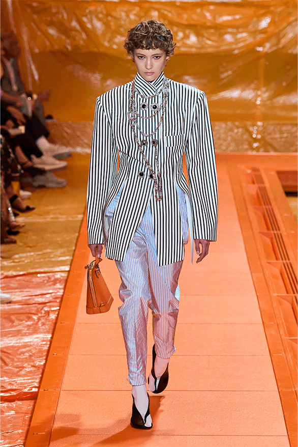 Louis Vuitton Spring Summer 2024 Paris Fashion Week womenswear runway Nicolas Ghesquière
