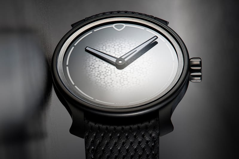 Sonata Sleek Analog Blue Dial Men's Watch 7128WL05/NN7128WL05 : Amazon.in:  Fashion