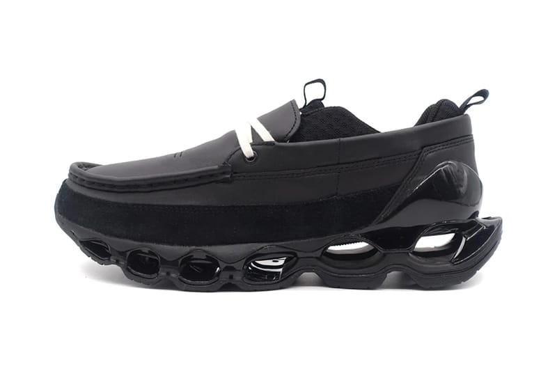 First Look at the Mizuno "Wave Prophecy Moc"