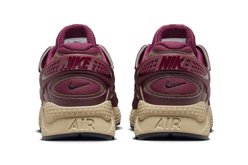 Nike Air Huarache Runner "Night Maroon" Has an Official Release Date DZ3306-600 Night Maroon/Black-Khaki november 2023