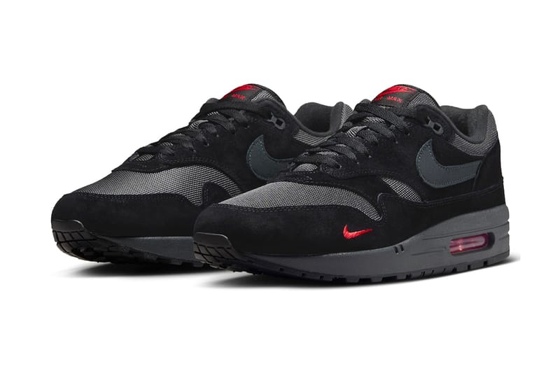 Official Look at the Nike Air Max 1 "Bred"