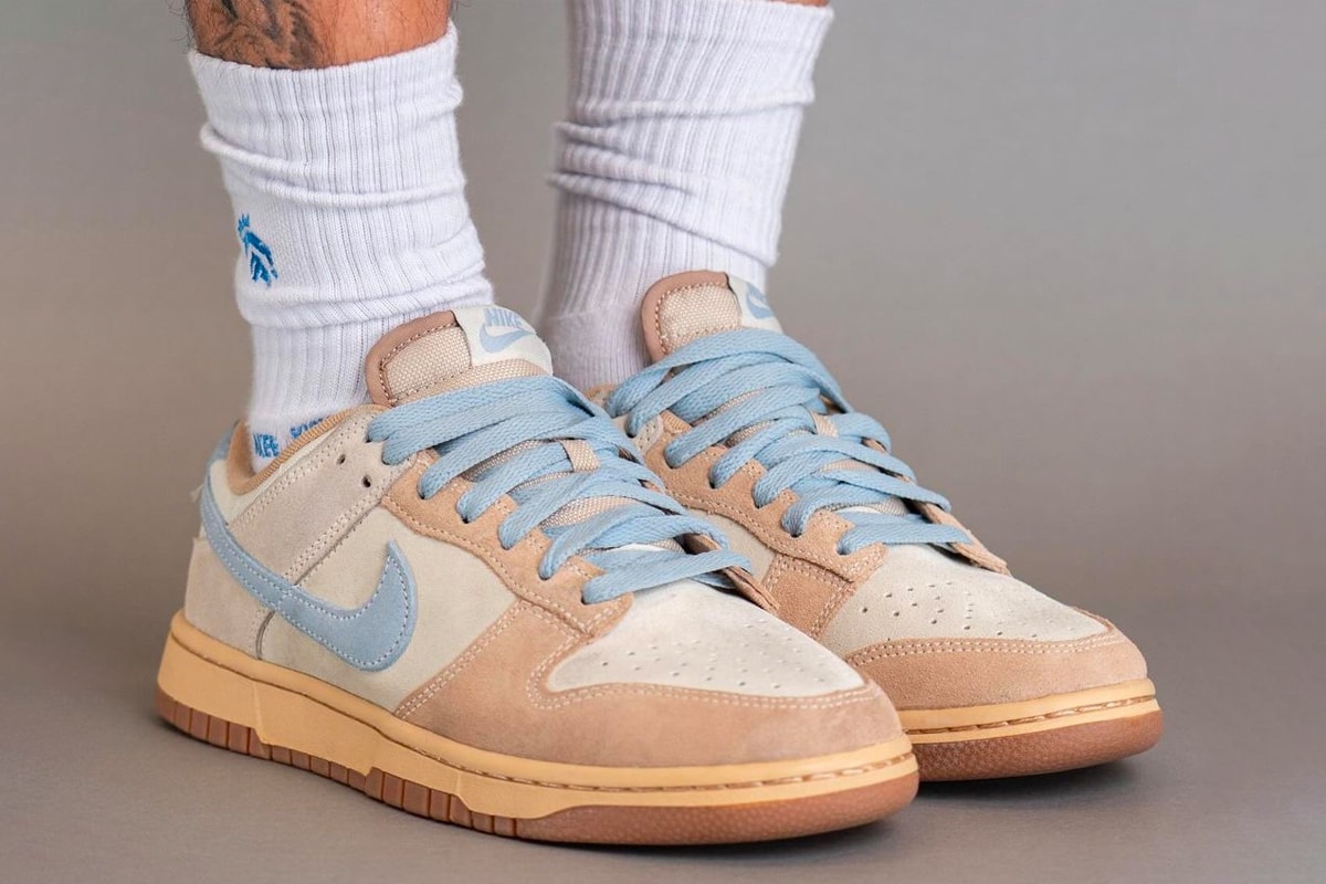 On-Feet Look at the Nike Dunk Low "Sanddrift/Armory Blue" spring 2024 release official look HF0106-100 Coconut Milk/Light Armory Blue-Sanddrift low top