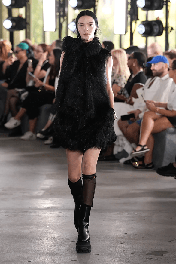 sacai Spring Summer 2024 Paris Fashion Week womenswear menswear runway chitose Abe