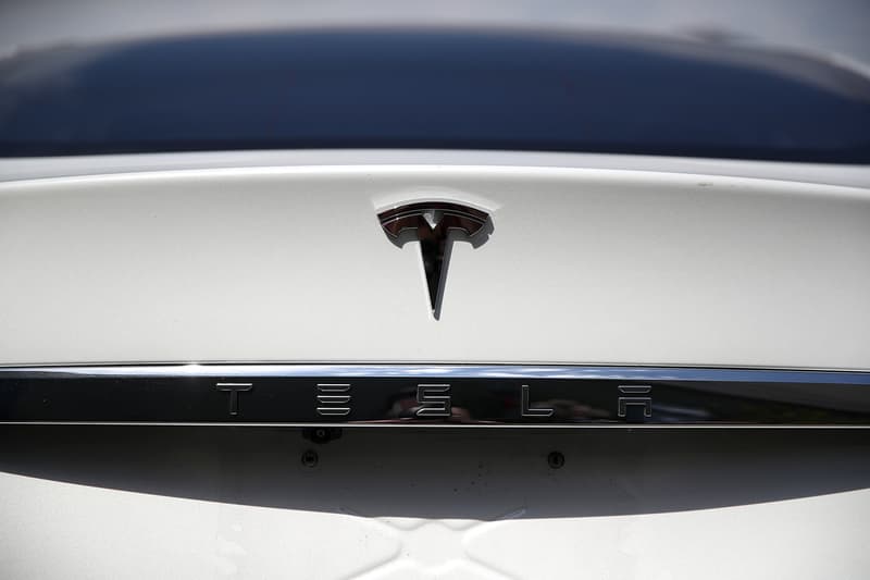 Tesla Driver Drowsiness Warning Detects Yawns Closed Eyes feature launch autopilot cars vehicles tired driver details