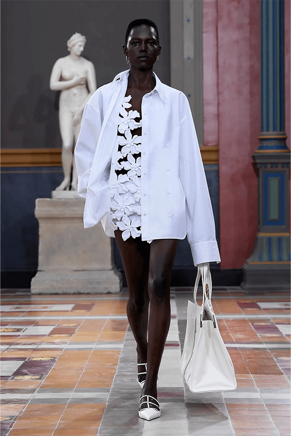 Valentino Spring Summer 2024 Paris Fashion Week menswear womenswear runway Pierpaolo Piccioli