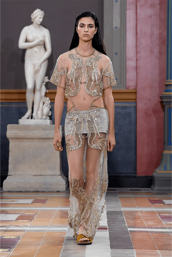 Valentino Spring Summer 2024 Paris Fashion Week menswear womenswear runway Pierpaolo Piccioli
