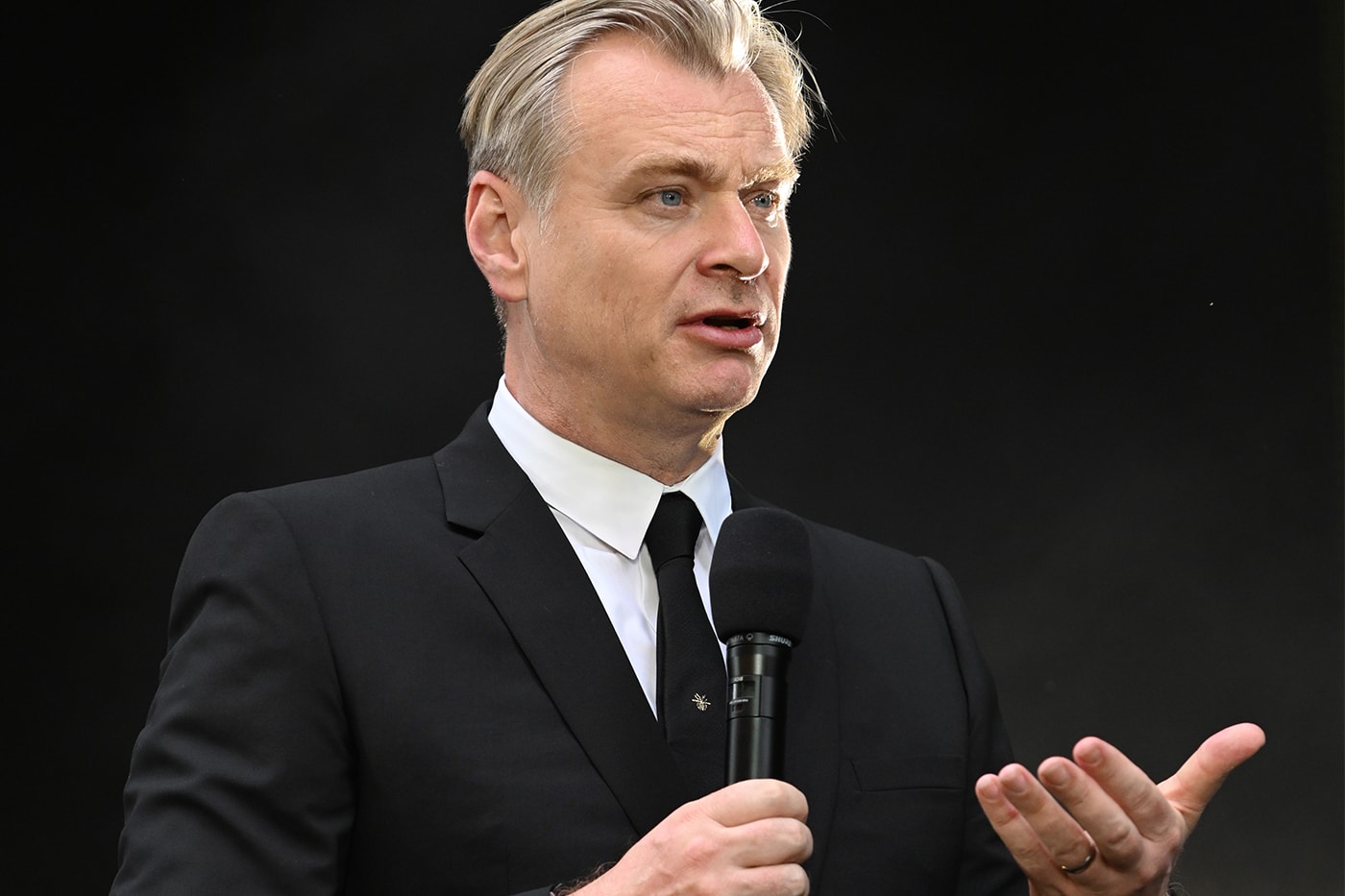 Christopher Nolan Warns the "Danger" of Streaming-Only Films oppenheimer needs to be fixed emily blunt cillian murphy disney plus netflix prime video