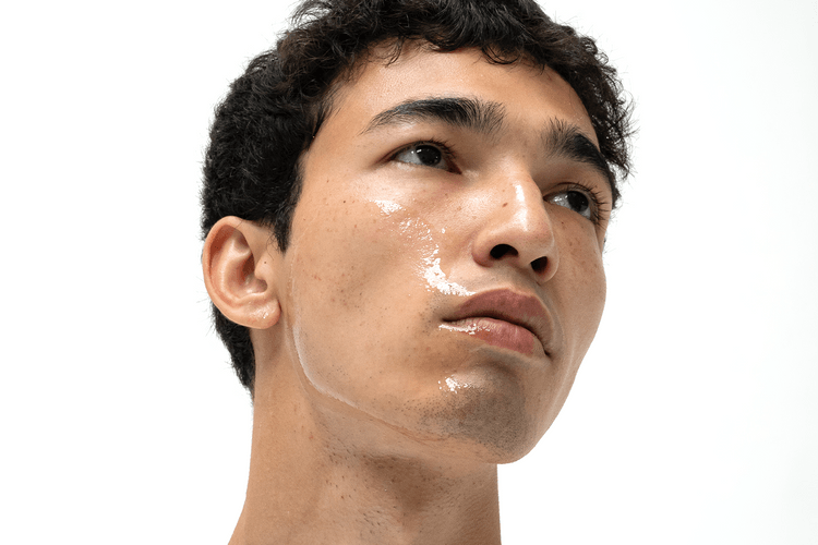 Haeckels' Algae Plump Campaign Nourishes With Seaweed