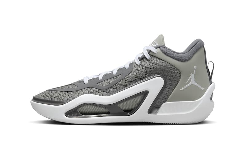 Jordan Tatum 1 "Cool Grey" Has a Holiday Release Date DZ3324-002 december 2023 jayson tatum Medium Grey/White-Gunsmoke nike michael jordan