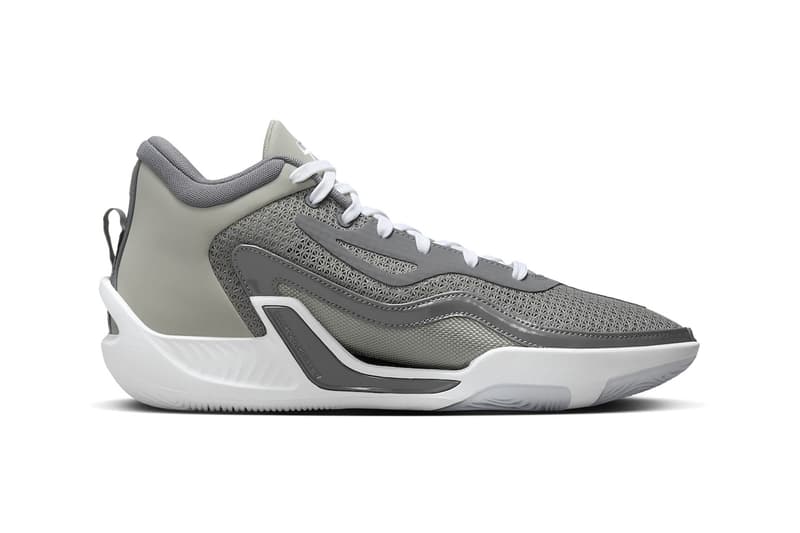 Jordan Tatum 1 "Cool Grey" Has a Holiday Release Date DZ3324-002 december 2023 jayson tatum Medium Grey/White-Gunsmoke nike michael jordan