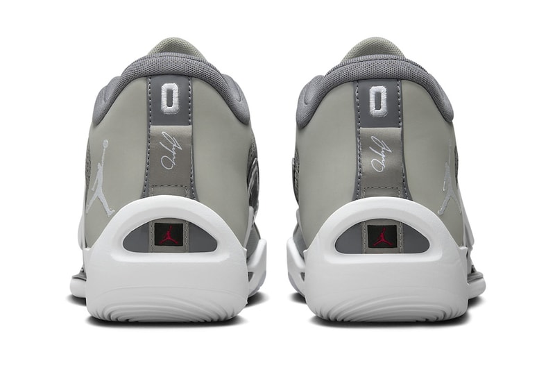 Jordan Tatum 1 "Cool Grey" Has a Holiday Release Date DZ3324-002 december 2023 jayson tatum Medium Grey/White-Gunsmoke nike michael jordan