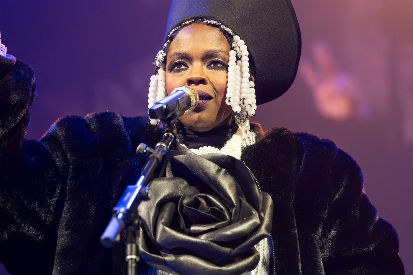 Lauryn Hill Postpones remaining The Miseducation of Lauryn Hill 2023 Tour Dates vocal strain