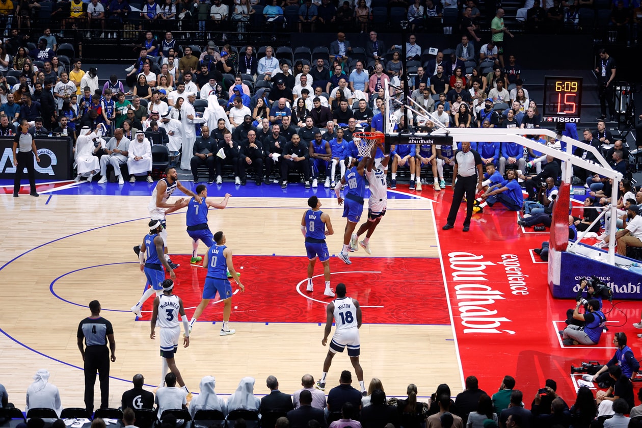 من استضافة مباريات NBA.