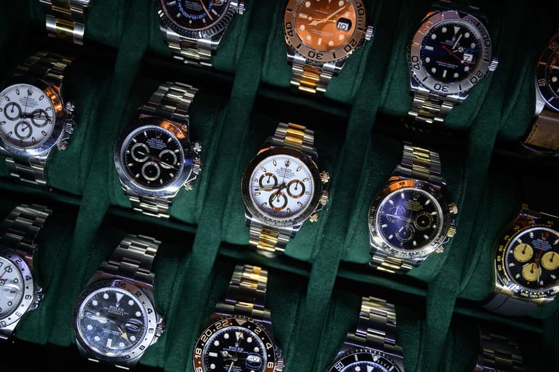 Rolex White Gold Submariner Date Watch - The Blueberry - Blue Bezel - –  WatchesOff5th