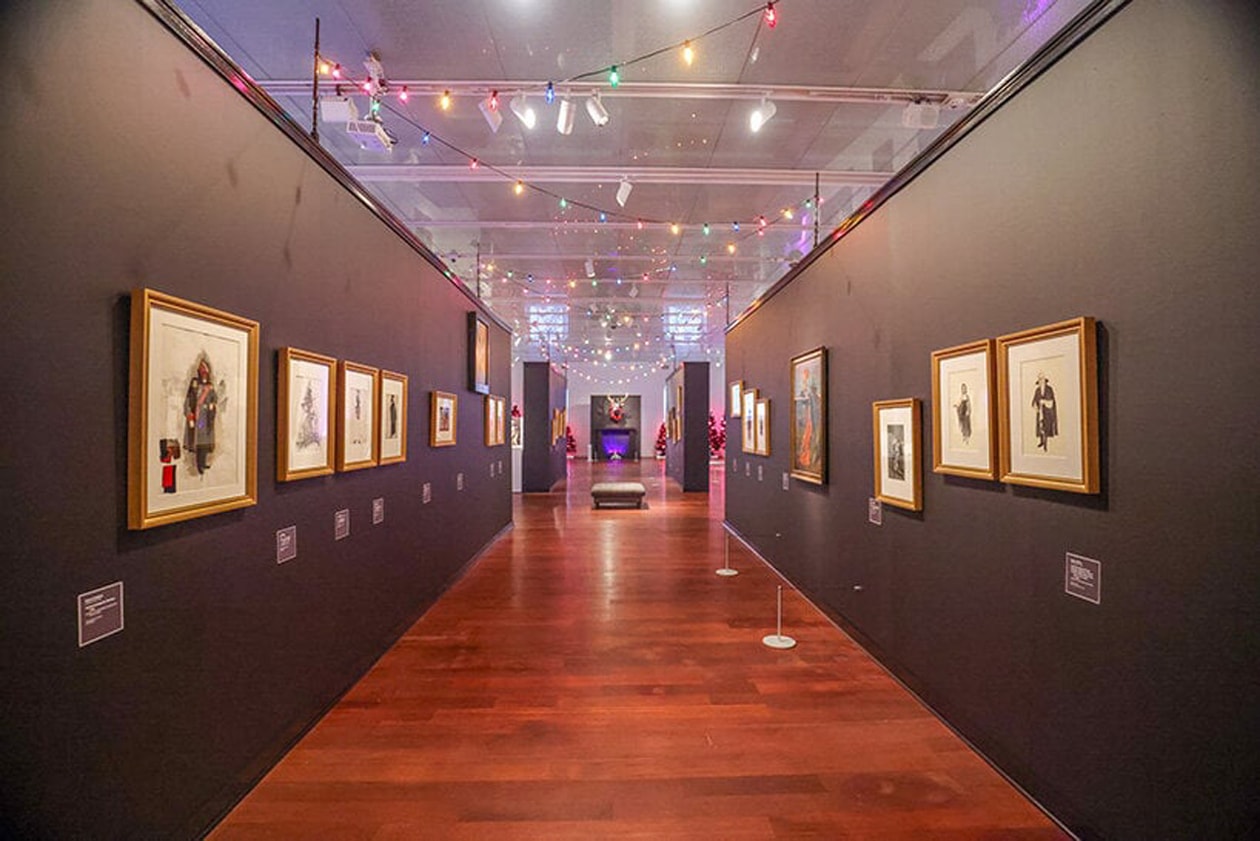 Visit Tim Burton’s the Nightmare Before Christmas ‘Dreamland’ in San Antonio, Texas film stop motion halloween jack skellington zero character art exhibit ticket member display price anniversary