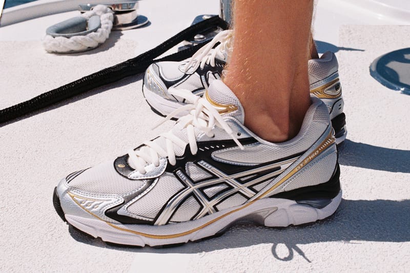 ASICS Serves Up the GT-2160 In New "Cream/Pure Silver" Colorway
