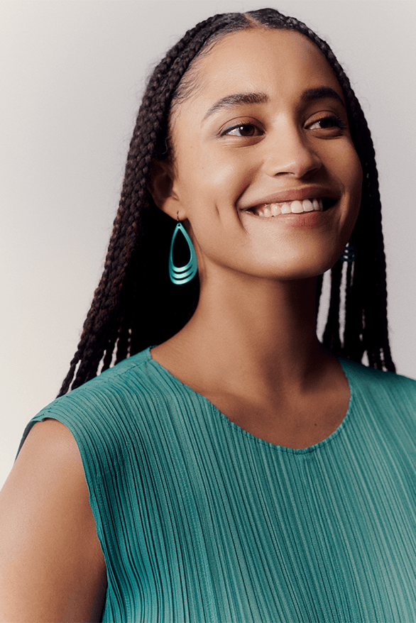 PLEATS PLEASE ISSEY MIYAKE FROZEN FLOWER collection release information details day holidays womenswear