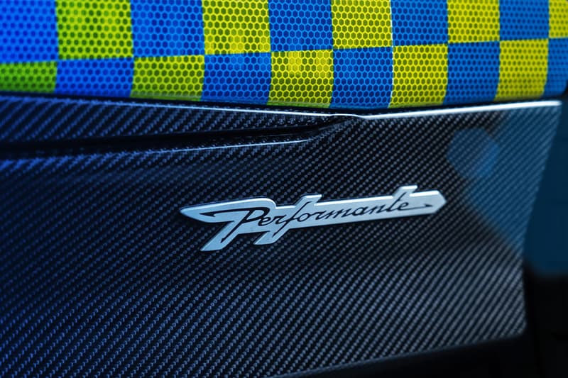 Lamborghini Italian Police Urus Performante Info